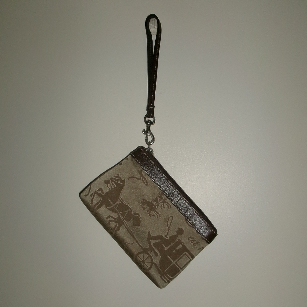 Vintage tan leather Coach horse wristlet